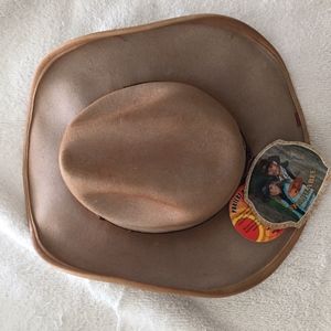 Bullhide Tan Wool Felt NWT Cowboy Hat Size M